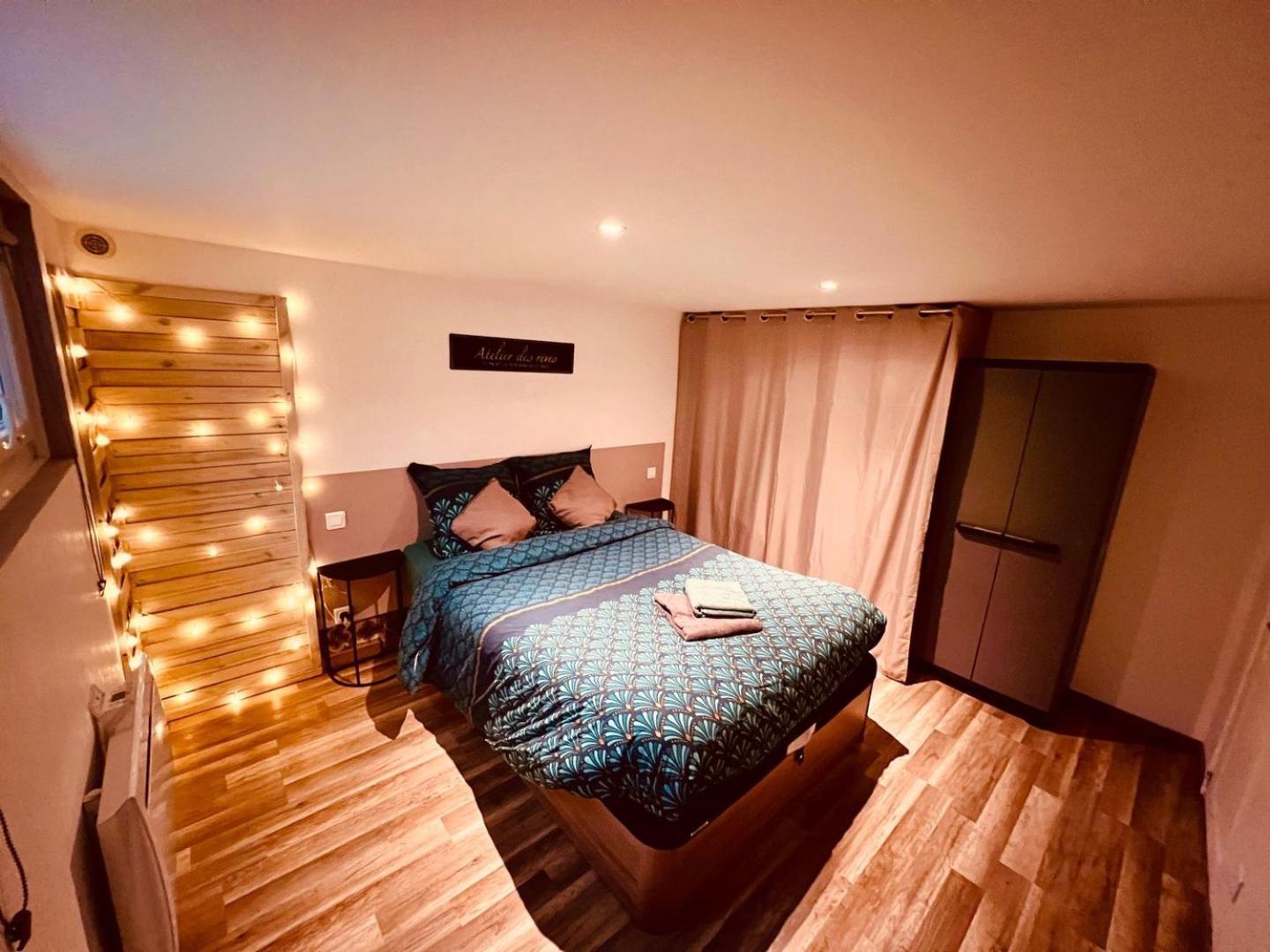 Apartamento Le Camille Charming With Garden 5 Min Chu Poitiers Exterior foto